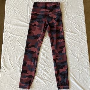 Lululemon Wunder Train 25”
